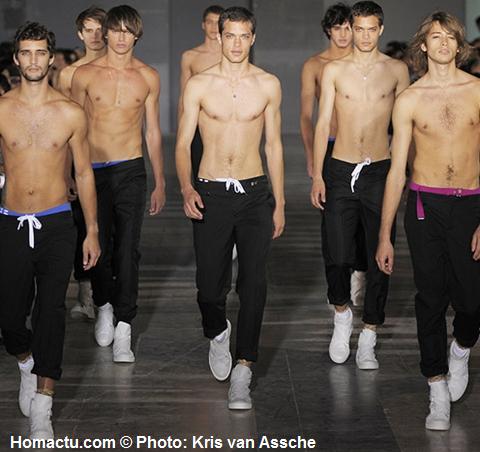 Défilé mode homme Kris van Assche,