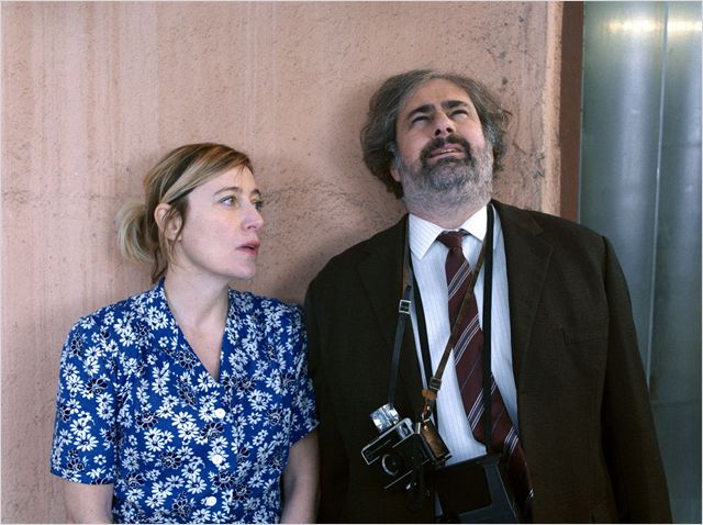 L'nfirmière (Valeria Bruni Tedeschi) et Sternkowitz (Gustave Kervern)