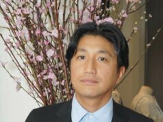 MIHARAYASUHIRO – Float on Flower