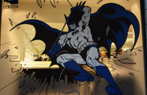 BATMAN fête ses 75 ans chez Colette.