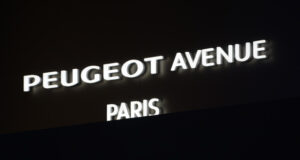 PEUGEOT, réouverture de la boutique 136 avenue des Champs Elysées!
