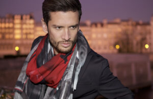 Sasah Berry « Quand les foulards rencontrent l’art contemporain… »