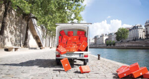 BOBBIES : Itinéraire d’un pélican rêveur, collection Printemps/Été 2016.