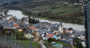 La Moselle Luxembourgeoise et ses vignobles . Part 1 !