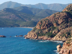 La montagne dans la Mer.