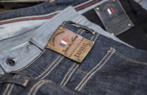 Kaporal : JEAN DE NÎMES le premier jean 100% made in France.