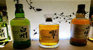 COCKTAILS SUNTORY OU L’ I N S P I R AT I ON JAPONAISE AU FORVM CLASSIC BAR.