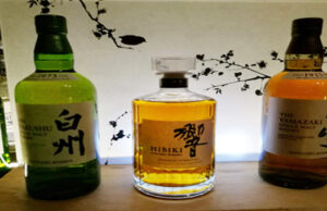 COCKTAILS SUNTORY OU L’ I N S P I R AT I ON JAPONAISE AU FORVM CLASSIC BAR.