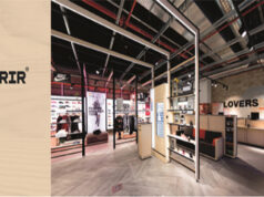 Courir renouvelle ses magasins consacrés aux sneakers .