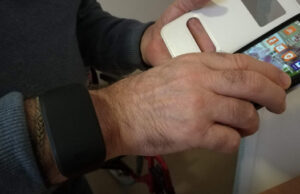 Zembro la montre connectée choisit Darty pour son lancement en France.