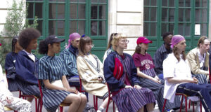 Andrea Crews – Fashion Week Paris – Printemps-Été 2018.