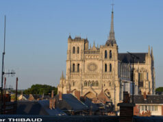 Amiens, la cathédrale en couleurs : une expérience monumentale.