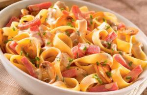 Tagliatelles au bacon.