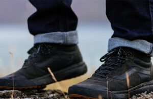 VANS + FINISTERRE véritable célébration au surfeur aventureux.