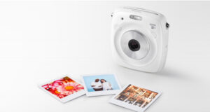 INSTAX SHARE SP-3 & INSTAX SQUARE SQ10 BLANC : photos au format carré et au design audacieux.