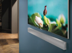 Samsung dévoile une barre de son ultra fine .