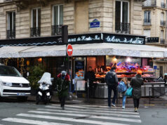 Le Bar à Huîtres, Restaurant de Haute mer.