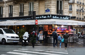 Le Bar à Huîtres, Restaurant de Haute mer.