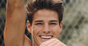 Alex Valentin, le mannequin qui monte…