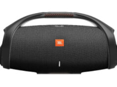 La Boombox 2 JBL délivre un son incomparable tout au long de la journée.