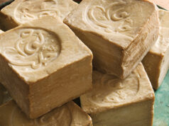 TADÉ lance le premier savon d’Alep fabriqué à Alep et certifié Cosmos !