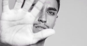 Tim Zouari, un jeune homme plein de ressources.