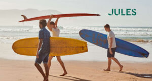 Jules plonge dans l’été.