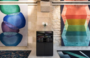 DEIRDRE DYSON – Ouverture Galerie Parisienne