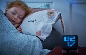 Bigben présente le réveil cubique RCUBE, ludique et simple d’utilisation