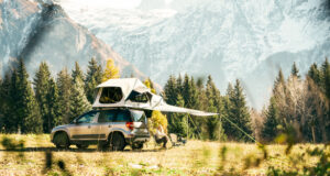 Partir avec sa tente de toit MH500 Fresh & Black universelle / Quechua