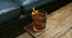 SE DÉSALTERER AVEC UN VERMOUTH FRANÇAIS À L’HEURE DE L’APÉRITIF, TOUT SAUF RÉTRO !