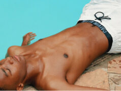 CALVIN KLEIN, LUNETTES MARCHON – CK 90’s VIBES