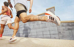 adidas présente sa nouvelle Ultraboost Light : la plus légÚre jamais créée !