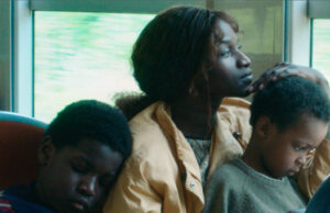 â Un petit frĂšre â de  LĂ©onor Serraille