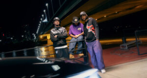 NEW ERA LANCE SA NOUVELLE COLLECTION DE CASQUETTES ET VÊTEMENTS “NBA IN PRINT”