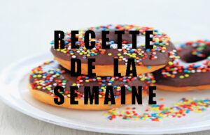 Donuts au chocolat et vermicelle multicolore