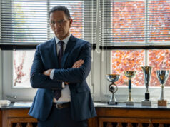 “ Le principal ” de Chad Chenouga