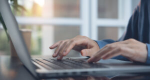 Achetez un ordinateur reconditionné et réduisez votre impact environnemental