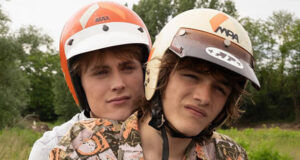 “ Les Ailes Collées ” de Thierry Binisti