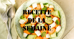 Salade au melon, concombre et fromage de chèvre