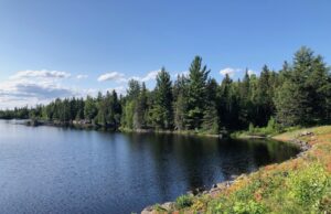 Le Québec, entre lacs et forêts