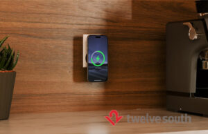 Twelve South, Ă l’occasion de la sortie de l’Iphone 17 nous montre le PowerBug