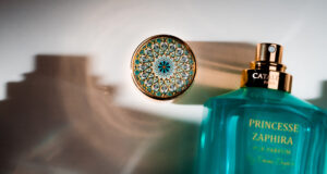 ZAPHIRA : L’ÉCLAT DE LA FORCE FÉMININE