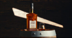 Quel rhum choisir entre le Saint James ou le Rivière du Mât ?