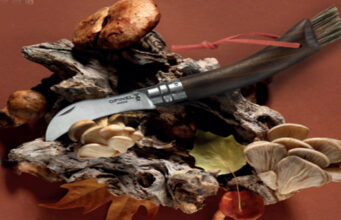 Opinel décline son iconique n°08 Champignon en noyer noir !